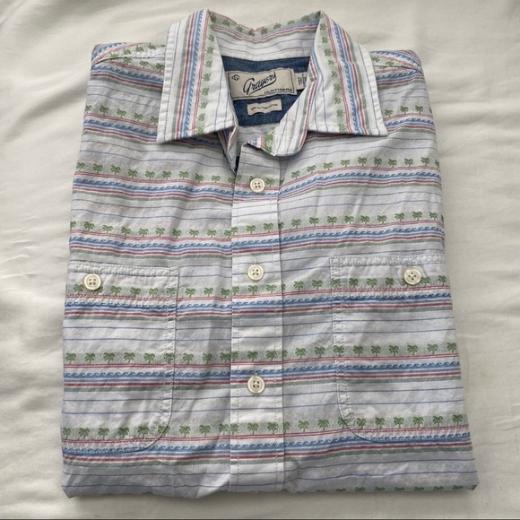 Grayers Palm Tree Pattern Short Sleeve Button down - Picture 1 of 3